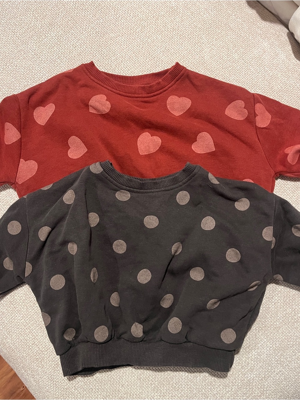 Set of 2 Zara Sweatshirts 6-9 months